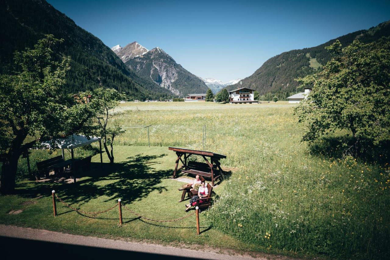 Апартаменты Sennhof Lechtal Бах Экстерьер фото