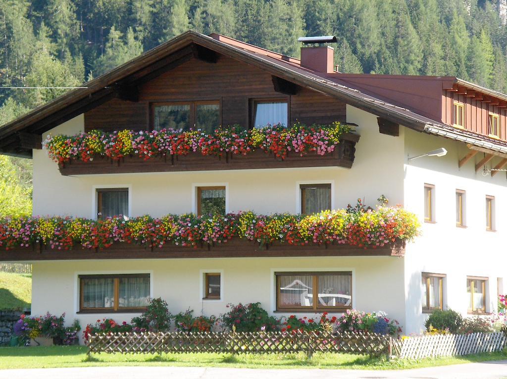 Апартаменты Sennhof Lechtal Бах Экстерьер фото